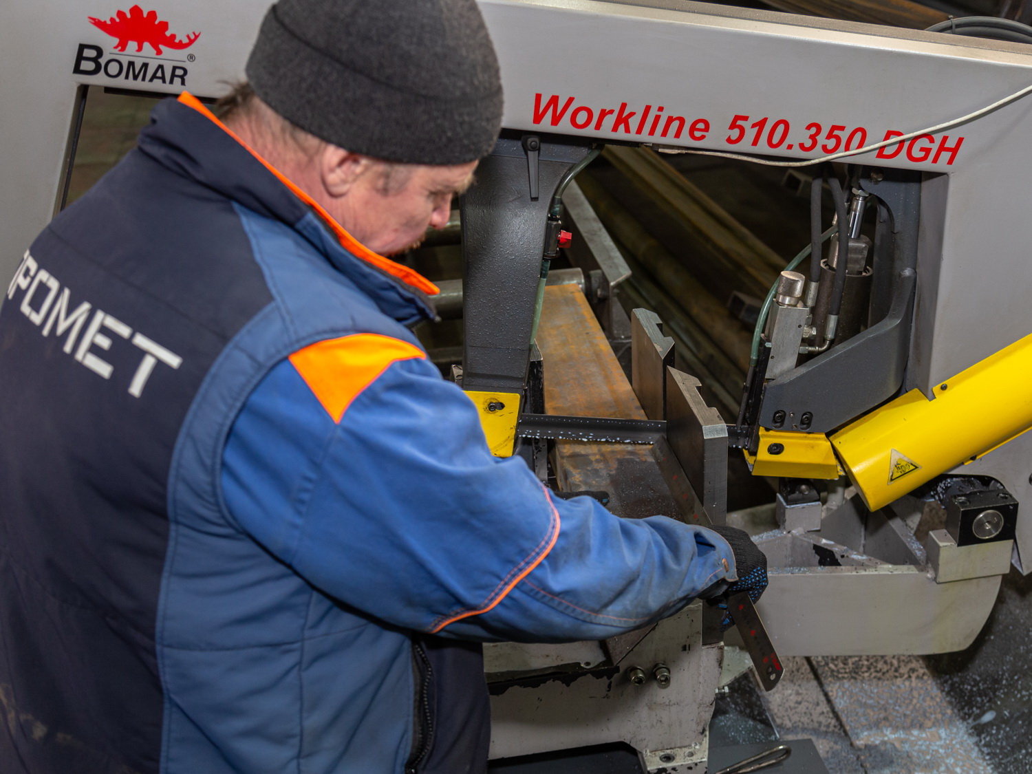 Резка ленточной пилой в Новосибирске